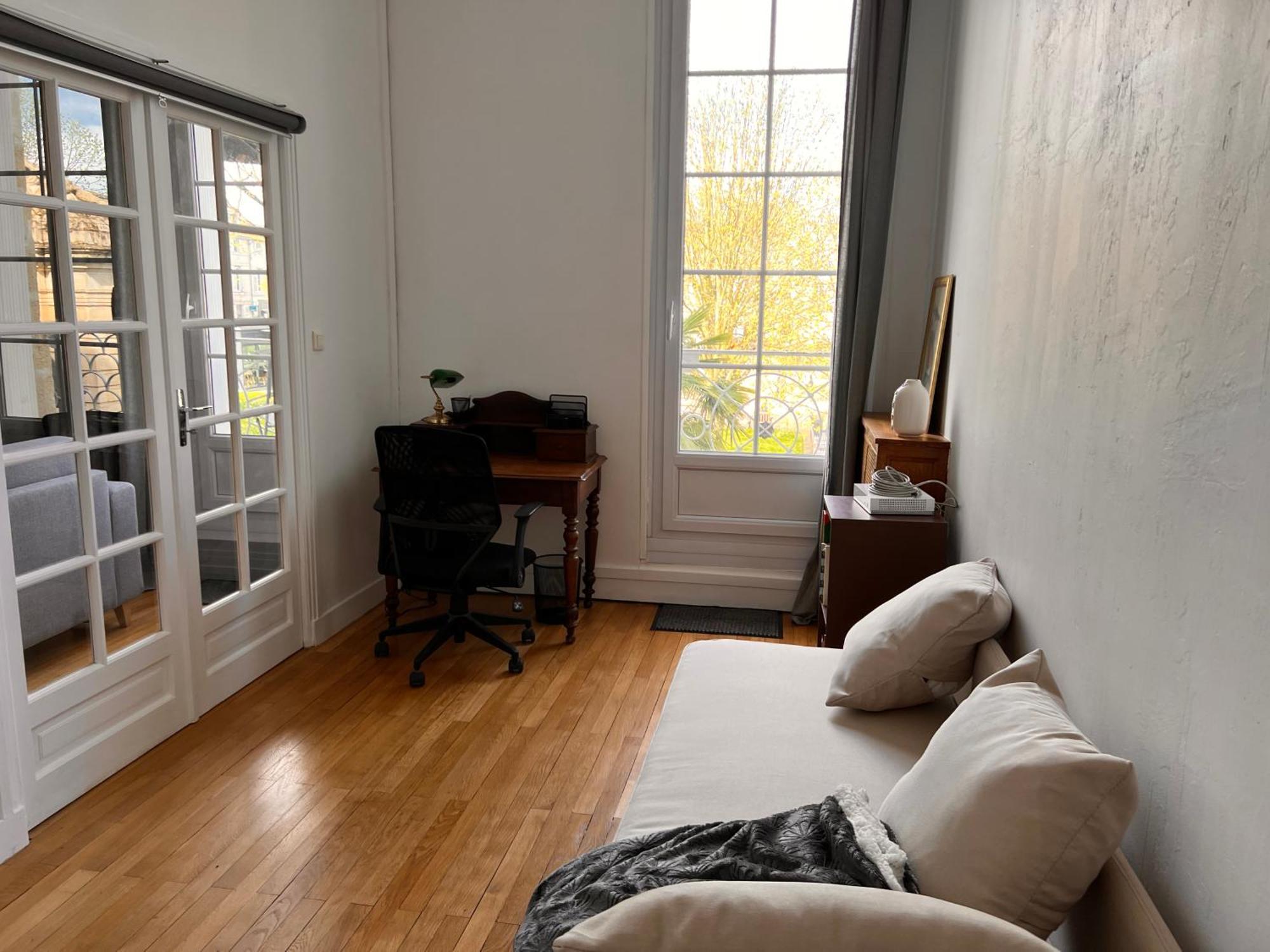 La Colbertine - Charming Apartment In Place Colbert Rochefort  Esterno foto