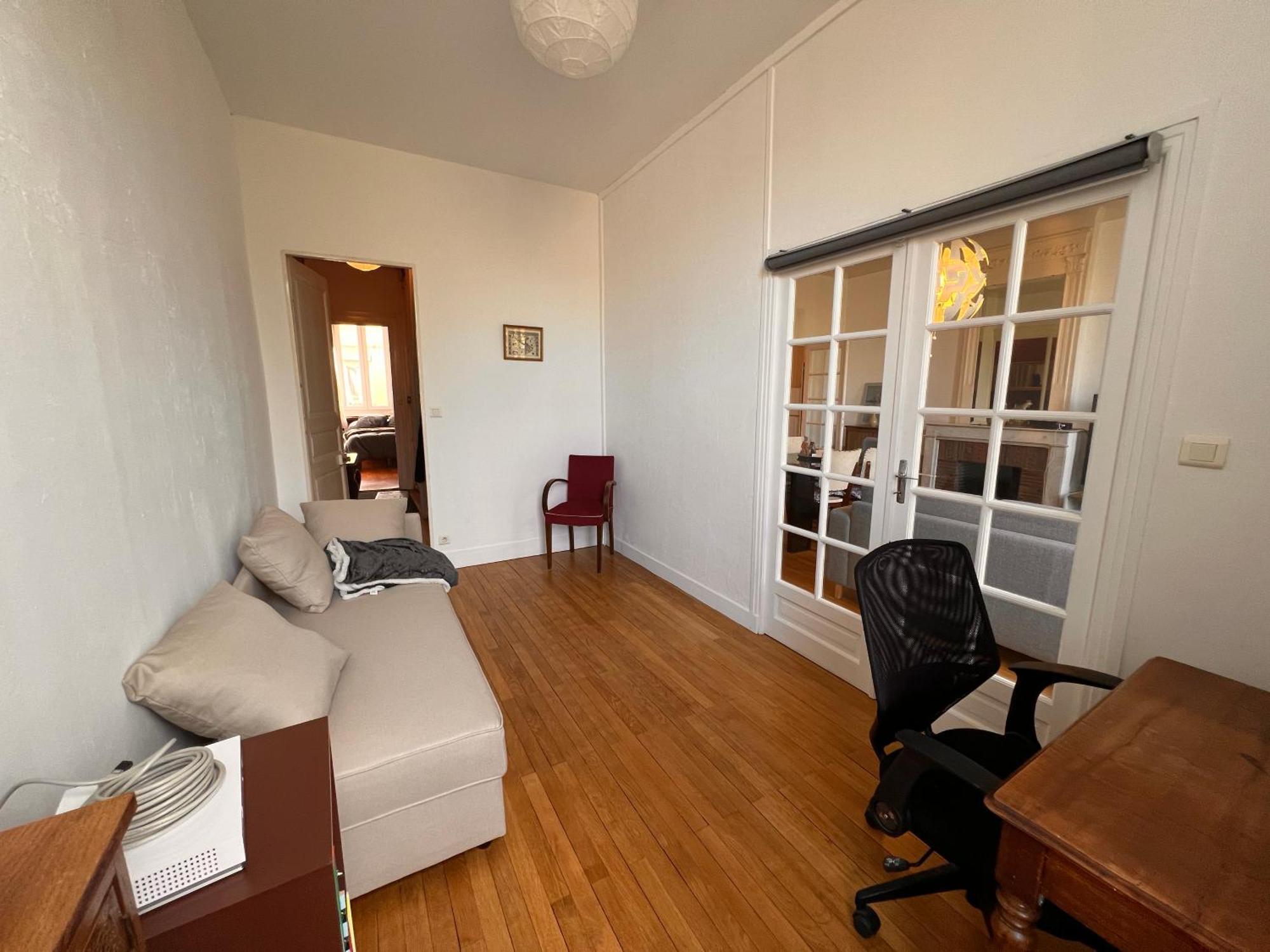 La Colbertine - Charming Apartment In Place Colbert Rochefort  Esterno foto